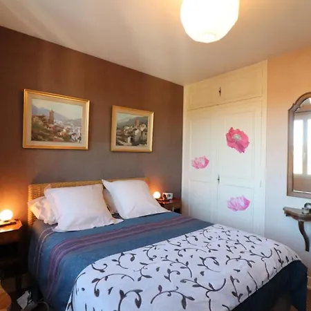 Appartement Confortable A Avec Balcon, Wifi Et Parking Prive - Fr-1-742-505 Aurillac